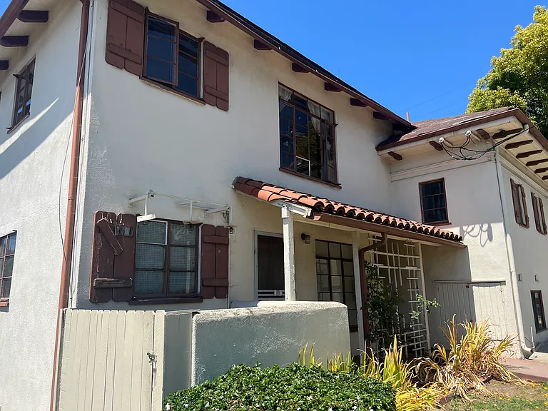 232 E Anapamu St #C — Photo 5