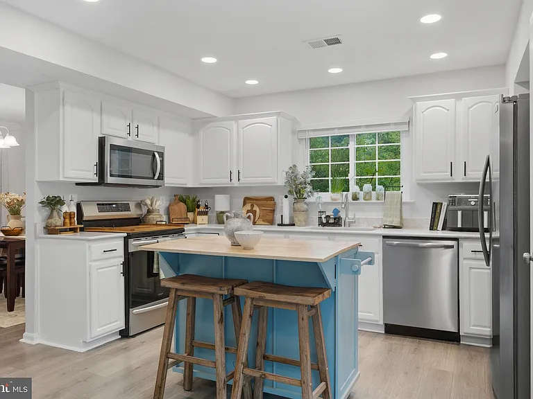 11431 Westmont Ct — Photo 42