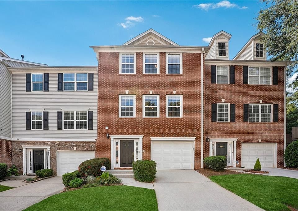1st image of 538 Lantern Wood Dr