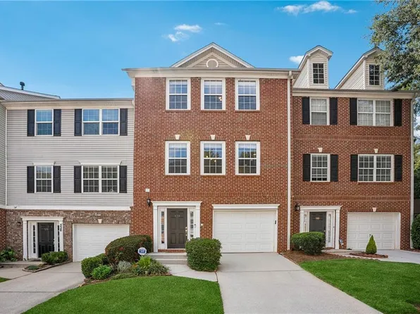 538 Lantern Wood Dr, Scottdale, GA 30079