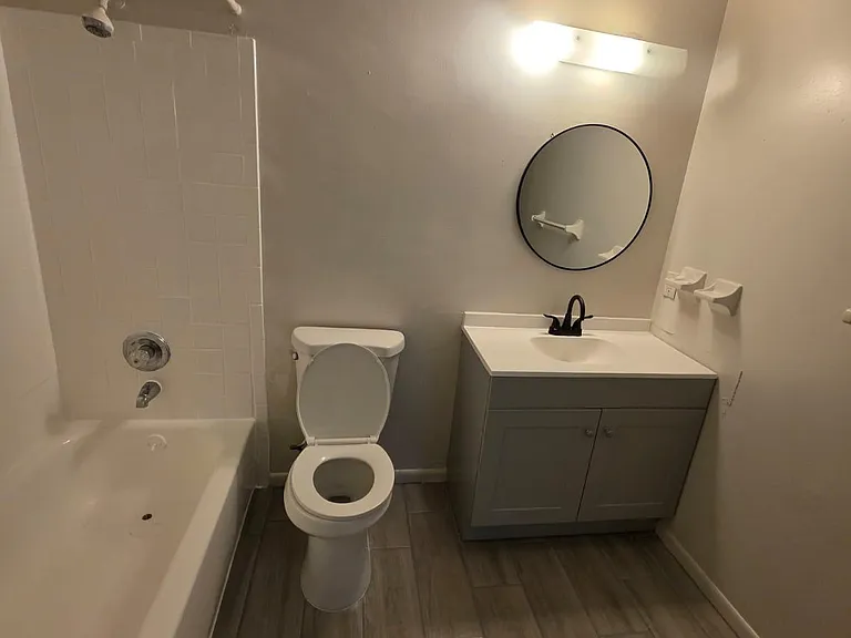 4501 SW 71st Ter #3 — Photo 10