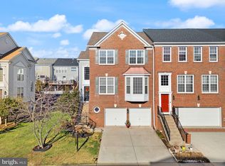 7060 Courtyard Way, Haymarket, VA 20169