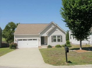 210 Glenforest Ct, Lexington, SC 29072