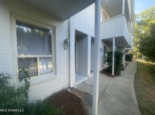 550 Post Rd APT 115, Ridgeland, MS 39157