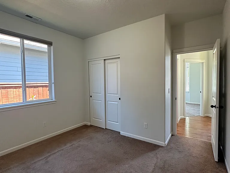 63351 Lamoine Ln — Photo 8