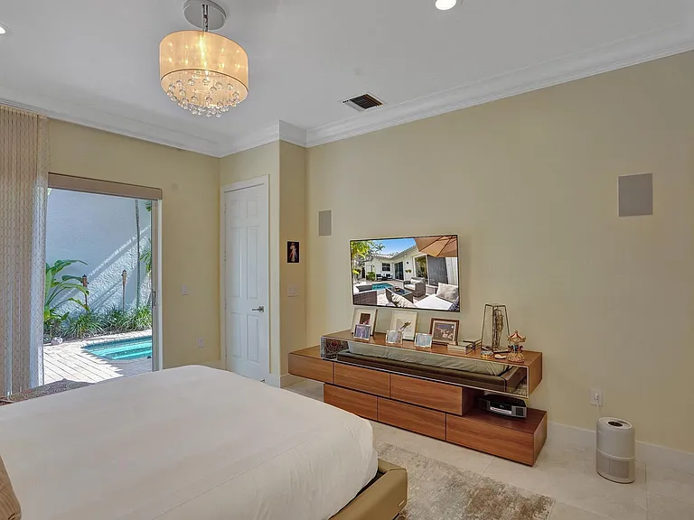 1529 Shoreline Way — Photo 30