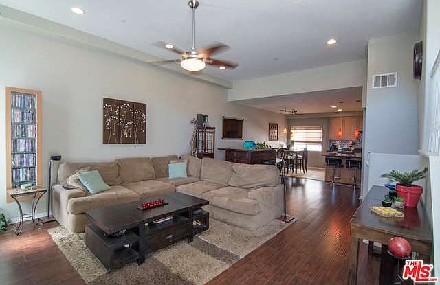 1st image of 11853 Burbank Blvd #106