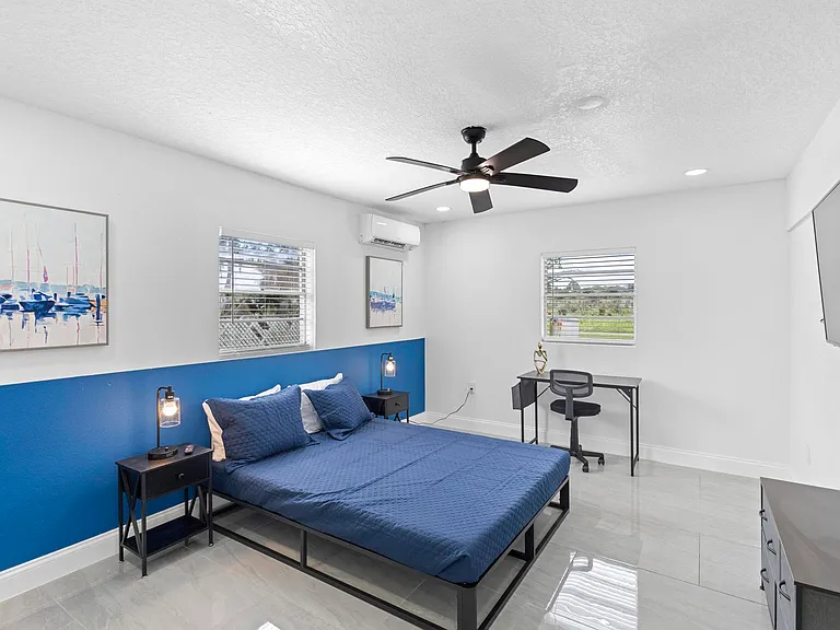 1824 Lake St #2 — Photo 1