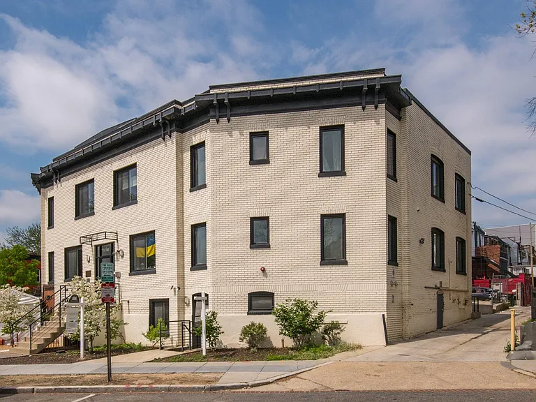 1700 2nd St NW #3 — Photo 13