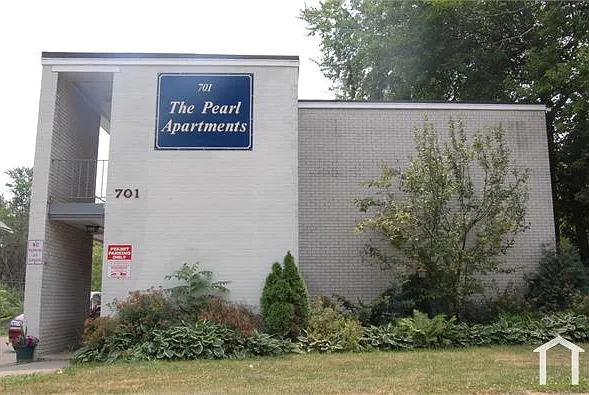 701 Pearl St — Photo 2