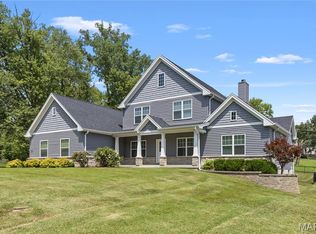 20 Millwell Dr, Maryland Heights, MO 63043