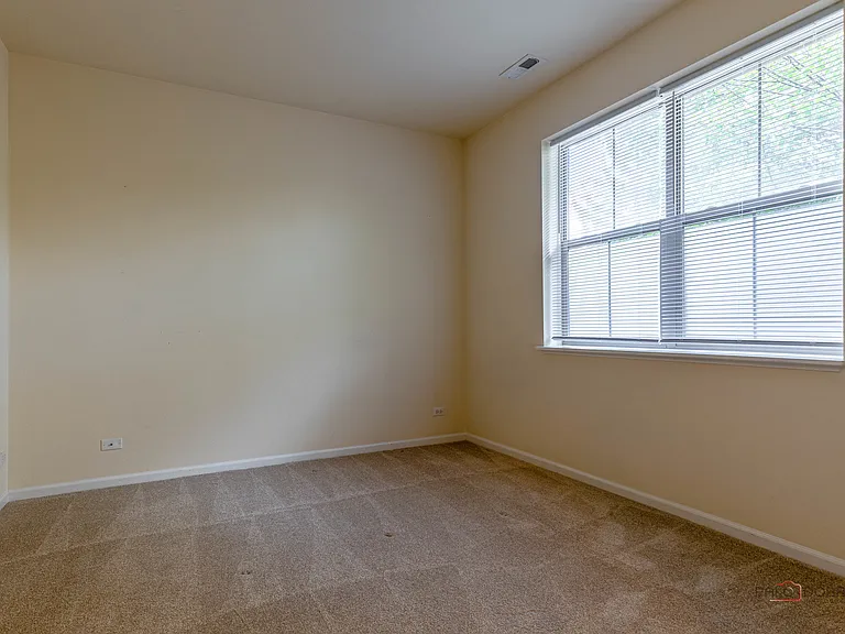 409 Alpine Springs Dr — Photo 4