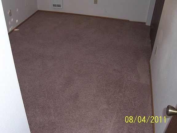 5th image of 9625 6th Pl NE APT 1