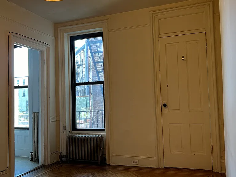 496 Bergen St #3 — Photo 9