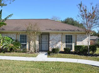 7481 Cook Rd, Houston, TX 77072