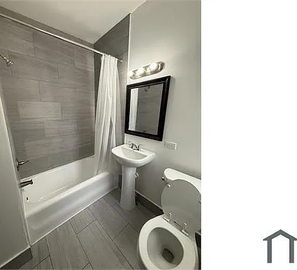 1461 E 69th Pl — Photo 7