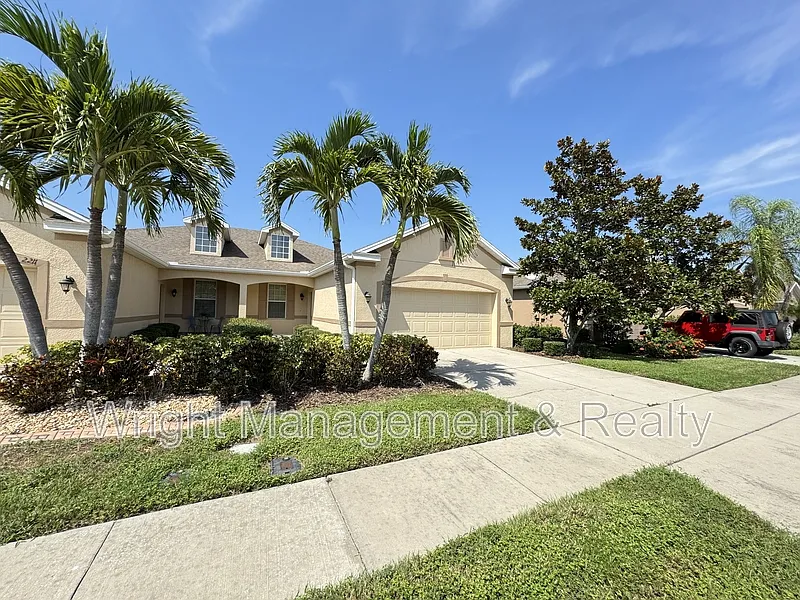 3 bed, 2.0 bath, 1876 sqft, $2,100 — Photo 2
