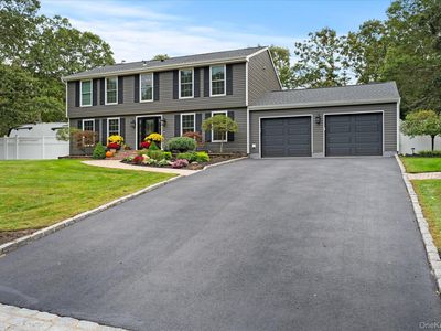 4 Foreston Circle, Manorville, NY, 11949