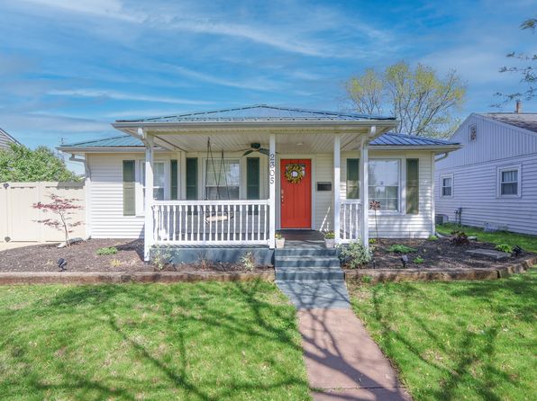 2305 Caldwell Pl, Columbus, IN 47201