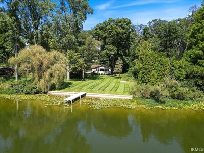 676 S Lakeshore Dr, Kimmell, IN, 46760