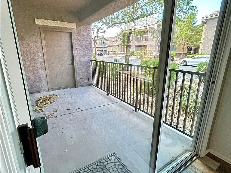 6868 Sky Pointe Dr #1047 — Photo 18