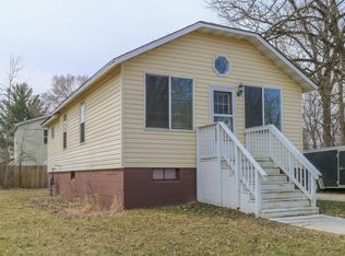 31119 75th St, Salem, WI 53168