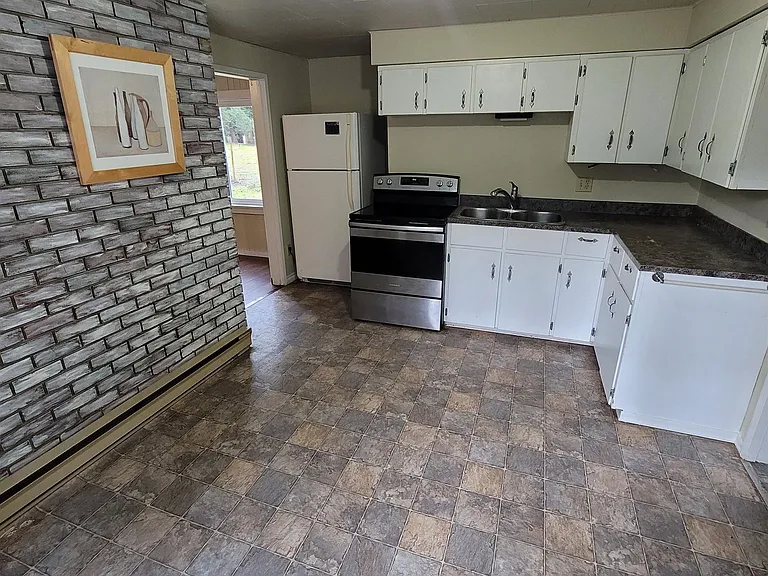 27369 Bell Ave — Photo 9