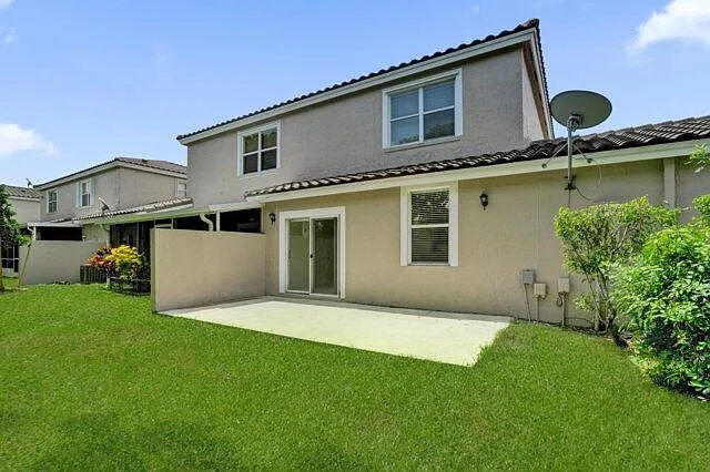 10581 NW 57th Ct — Photo 40