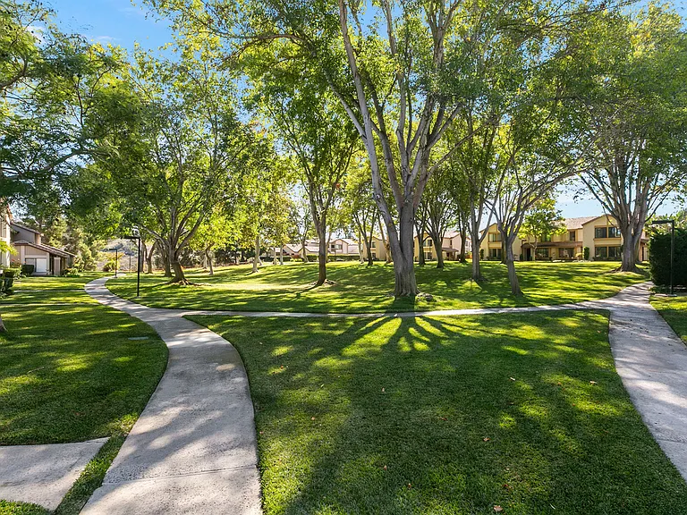 5226 Edge Park Way — Photo 24