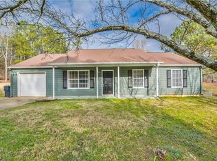 195 Colemans Bluff Dr, Woodstock, GA 30188