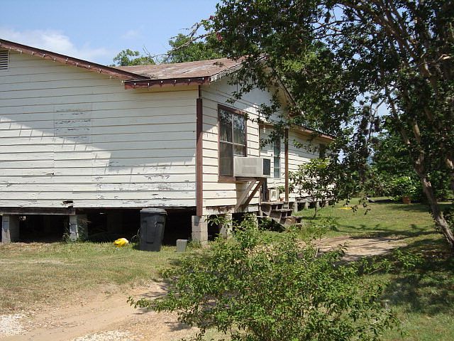 1st image of 1421 Dallas St