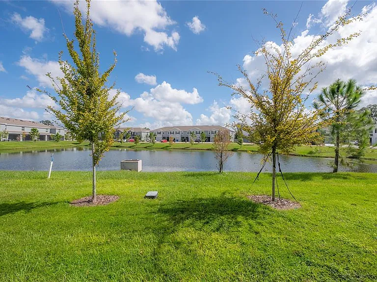 16701 Maude Dr — Photo 20