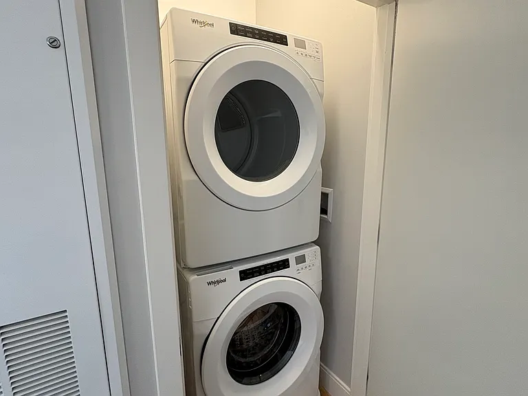 191 Washington St #525 — Photo 32