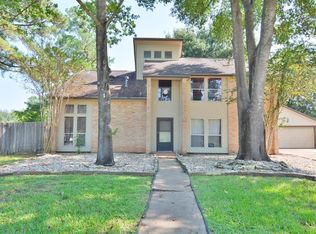 9902 Kings Walk Crk, Houston, TX 77070