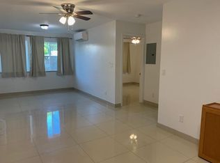 1353 Olino St #A, Honolulu, HI 96818