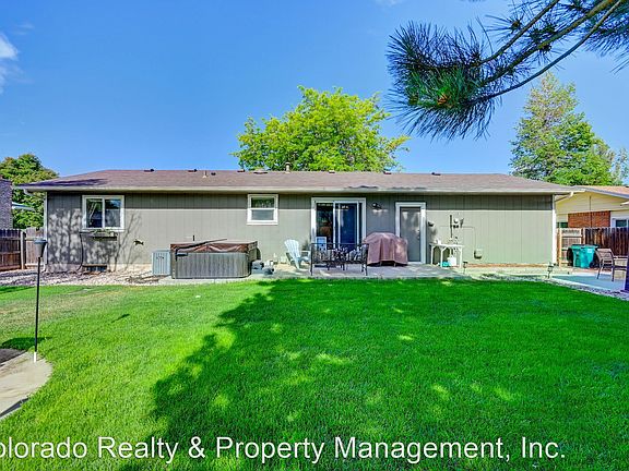 2nd image of 1001 Larch Dr