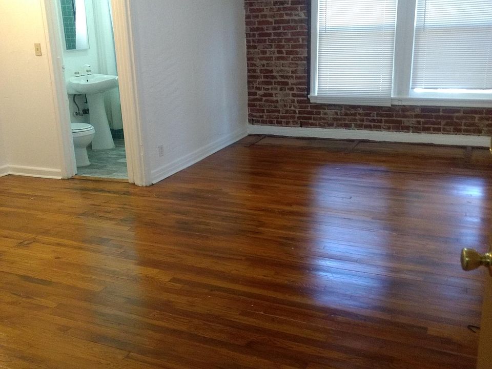 1st image of 2034 Argyle Ave APT 209