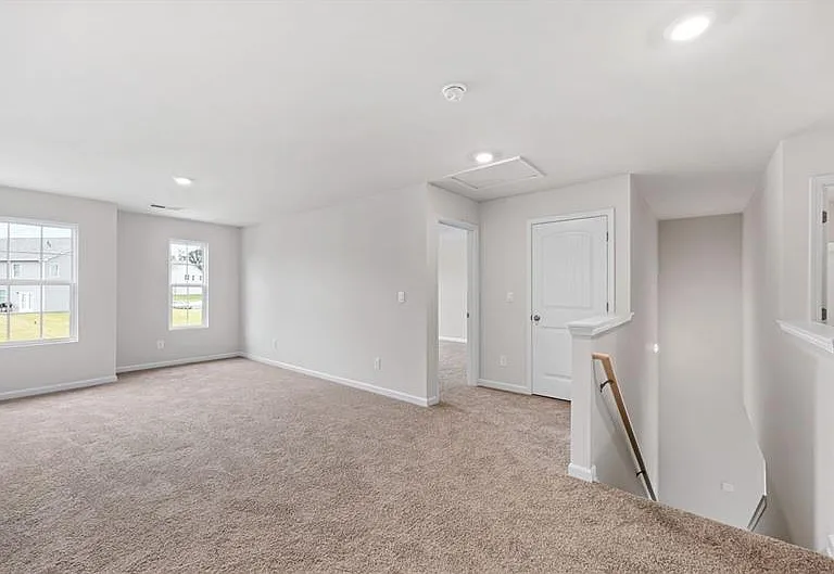 7962 Centera Ct — Photo 15