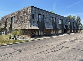 Cliffwood Apartments III, Sioux Falls, SD 57105