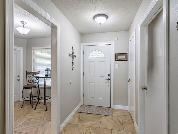 4th image of 4718 Fleming Downe Ln
