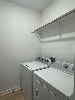 1875 S Garland Ave #5 — Photo 8