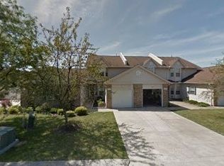 16509 Emerald Point, Cleveland, OH 44130