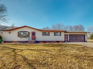 924 Campbell Ave, Wabasha, MN 55981