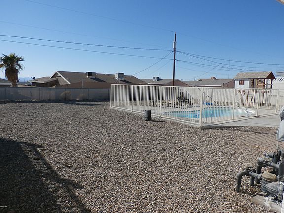 4th image of 677 Aloha Dr