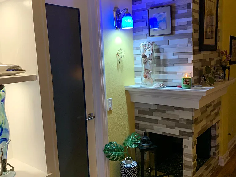 415 Townsquare Ln #324 — Photo 11