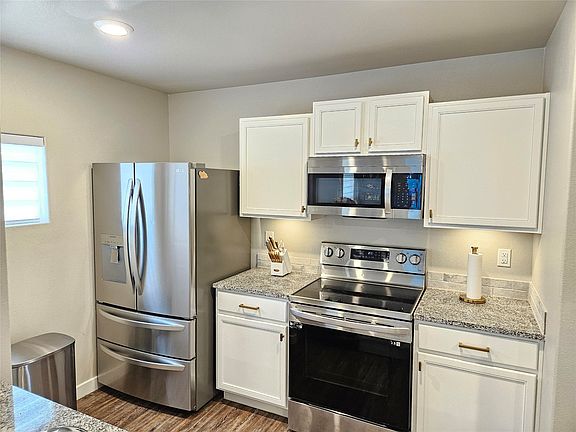 4th image of 7424 35th St