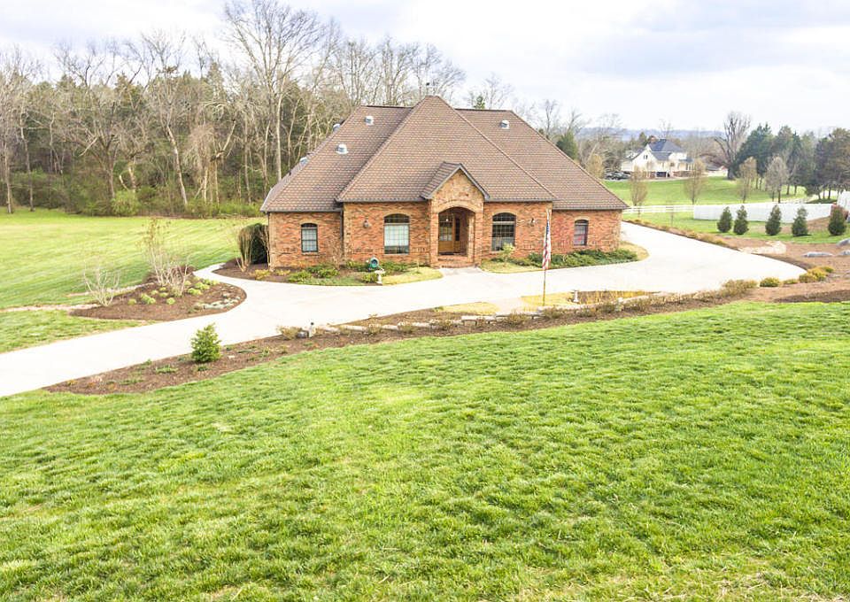 1st image of 6106 Hidden Brook Ln