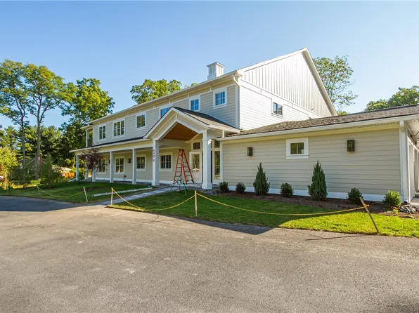 640 Jefferson Ave Unit H4, Fairport, NY 14450