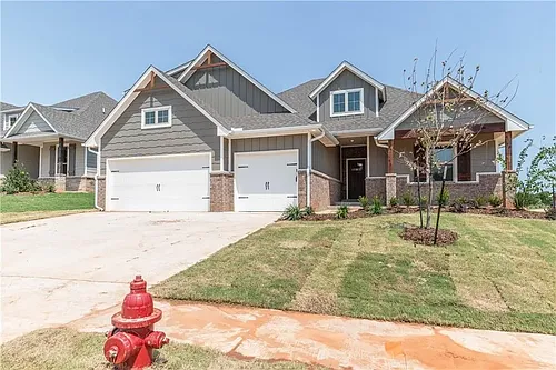 4201 Clevenger Dr Photo 1