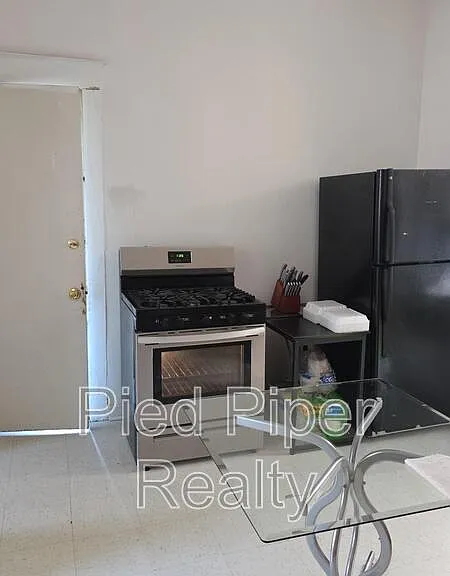 5621 S Elizabeth St #2 — Photo 13